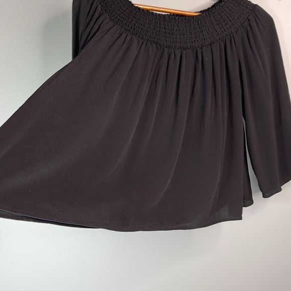 Talula Aritzia Marcilly Off The Shoulder Top Black Smock Elastic Draped Flowy S - Picture 5 of 12